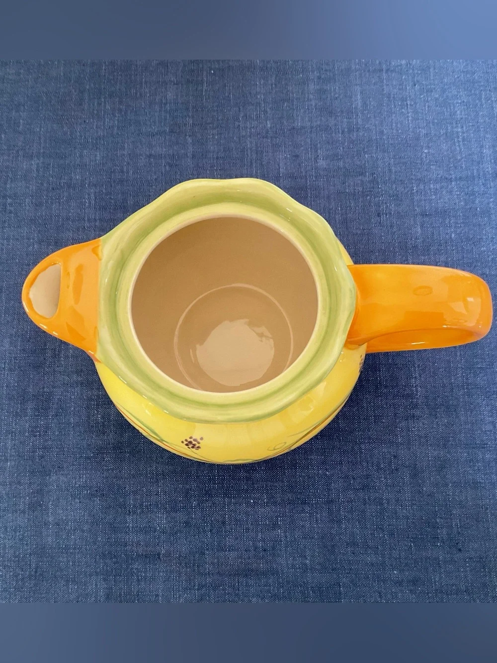 Discontinued Pfaltzgraff Pistoulet by Jane Koplen Ceramic Teapot with Blue Lid